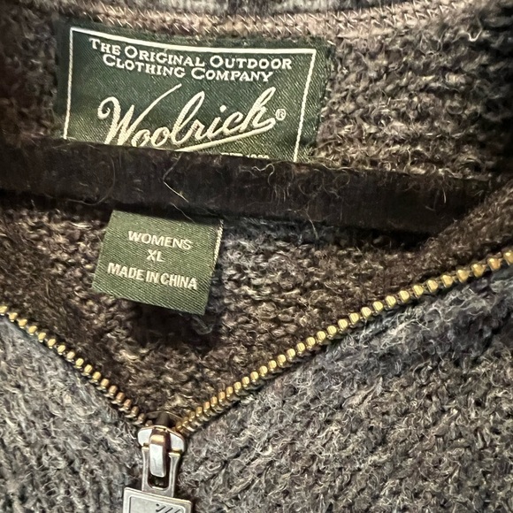Vintage women’s Woolrich Zip neck Sweater size xl - Picture 3 of 9